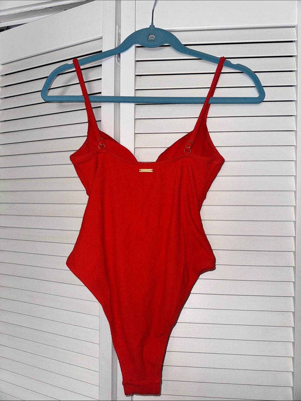 Billabong one piece swimsuit - Picture 2 of 5